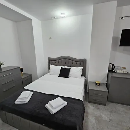 La Playa - Pe Plaja Cu Sezlong Gratuit Апарт-отель 3*